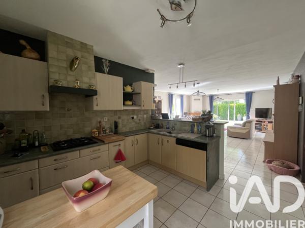 Maison à vendre 5 pièces 112 m² Sainte-Soulle