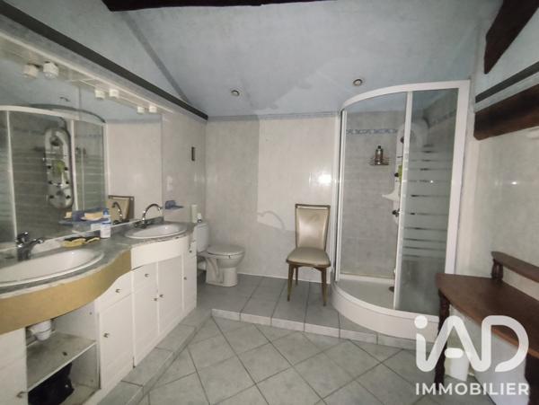 Maison à vendre 5 pièces 161,9 m² Lezay