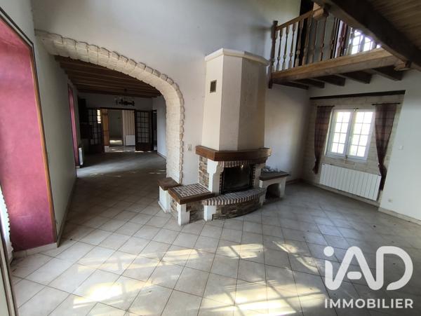 Maison à vendre 5 pièces 161,9 m² Lezay