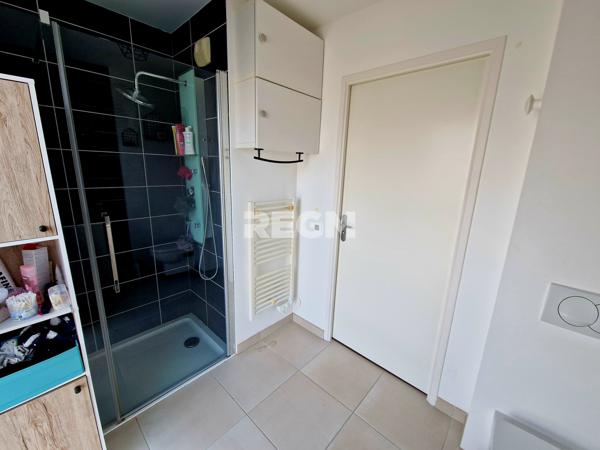 Caen (14000) En Exclusivité : CAEN - T2 résidence récente et sécurisée avec balcon et place en sous-sol