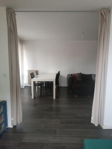 Appartement de 81m2 proche de toutes commodités.