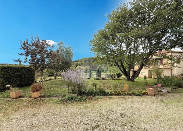 Propriété 2 maisons, dépendances, plus de 4 ha