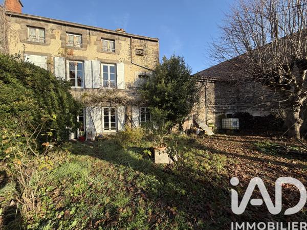 Maison à vendre 10 pièces 220 m² Mozac