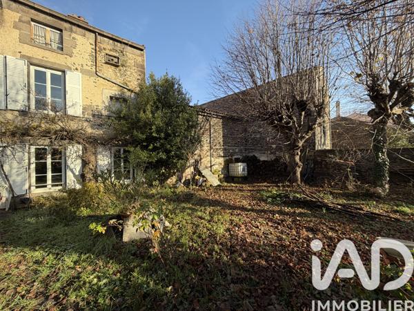 Maison à vendre 10 pièces 220 m² Mozac