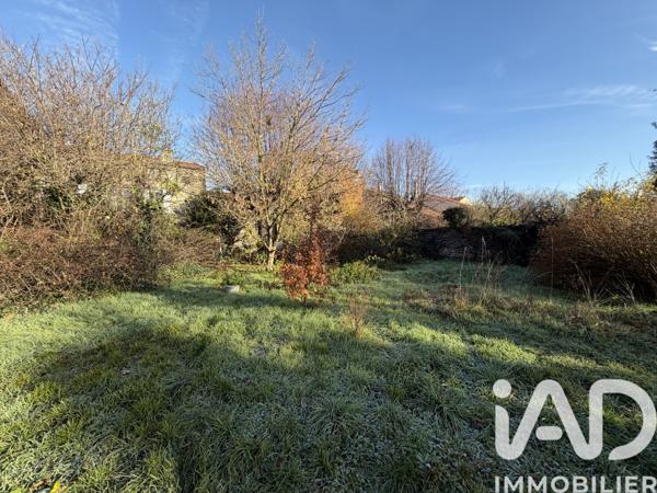 Maison à vendre 10 pièces 220 m² Mozac