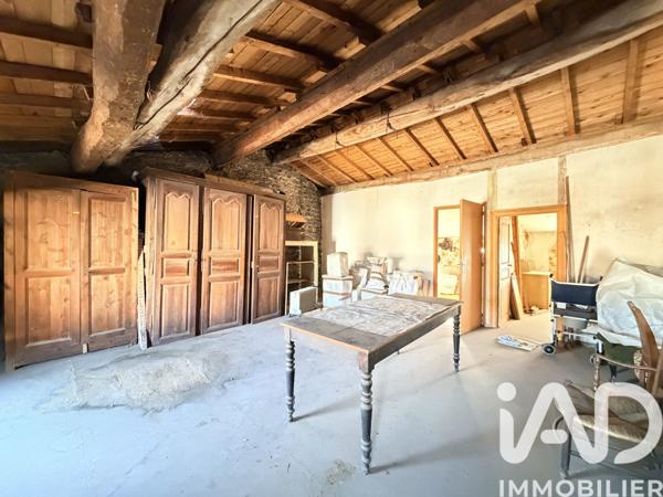 Maison à vendre 10 pièces 220 m² Mozac