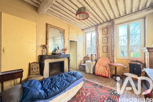 Maison à vendre 10 pièces 220 m² Mozac