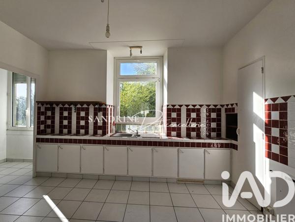 Immeuble à vendre 254 m² Nort-sur-Erdre