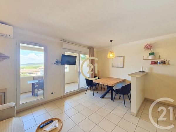 Appartement T2 à vendre  2 pièces - 40,18 m 2   MALLEMORT  - 13