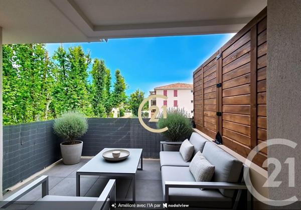 Appartement T2 à vendre  2 pièces - 40,18 m 2   MALLEMORT  - 13