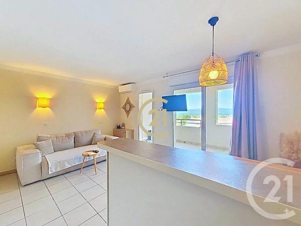 Appartement T2 à vendre  2 pièces - 40,18 m 2   MALLEMORT  - 13