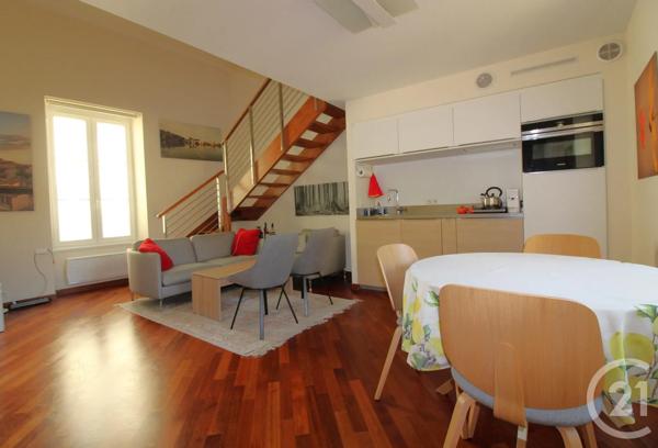 Appartement à vendre  3 pièces - 60,89 m 2   MENTON  - 06