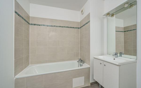 Appartement à vendre    3 pièces • 66 m2 Vigneux-sur-Seine