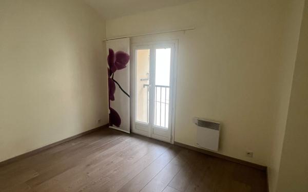 Appartement à vendre    4 pièces • 65,01 m2 Champs-sur-Marne