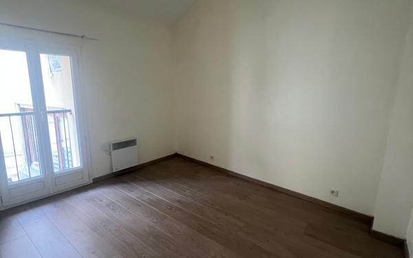 Appartement à vendre    4 pièces • 65,01 m2 Champs-sur-Marne