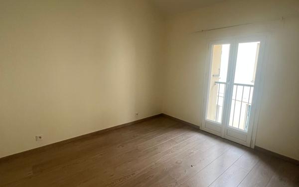 Appartement à vendre    4 pièces • 65,01 m2 Champs-sur-Marne
