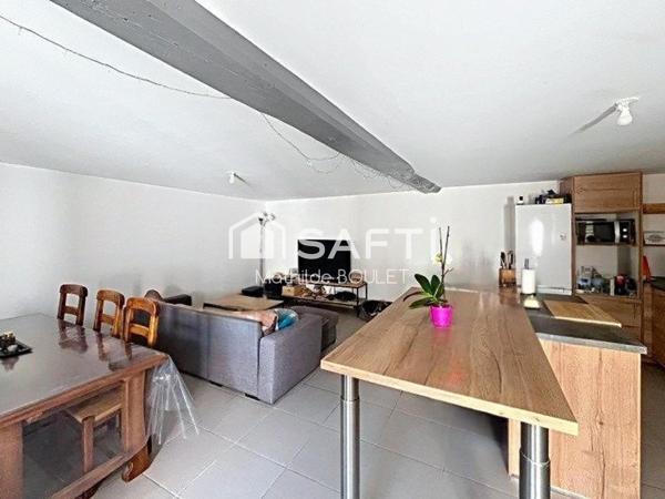 Maison rénovée avec 2 chambres et dépendances