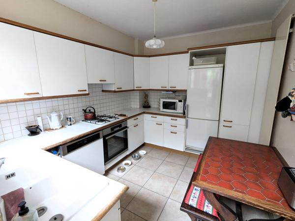 Bâtir 4 chambres - Jardin - Garage