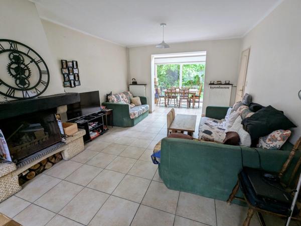 Bâtir 4 chambres - Jardin - Garage