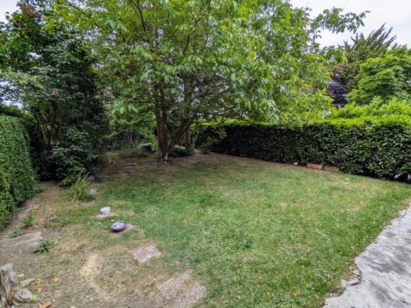 Bâtir 4 chambres - Jardin - Garage