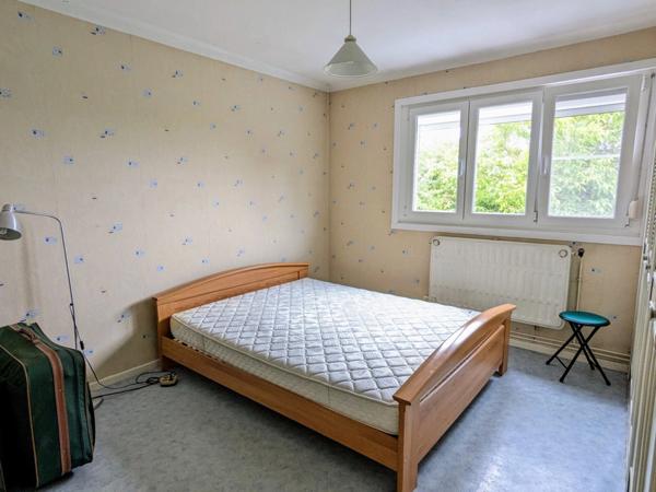 Bâtir 4 chambres - Jardin - Garage