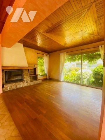 Maison à Vendre au centre-ville de Perros-Guirec (22700) en Côtes-d'Armor (22), d'une surface h...