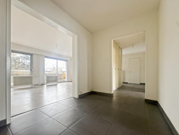 Strasbourg (67200) 4 PIÈCES TRAVERSANT 3 BALCONS