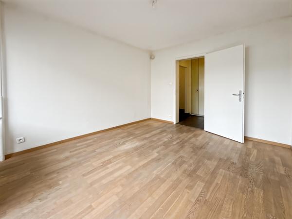 Strasbourg (67200) 4 PIÈCES TRAVERSANT 3 BALCONS