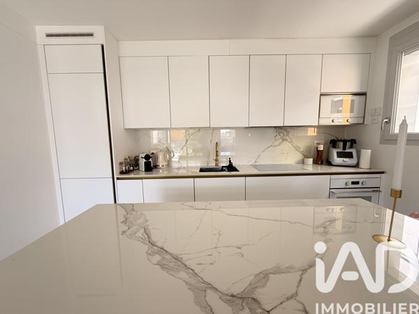 Appartement à vendre 4 pièces 82 m² Saint-Genis-Pouilly
