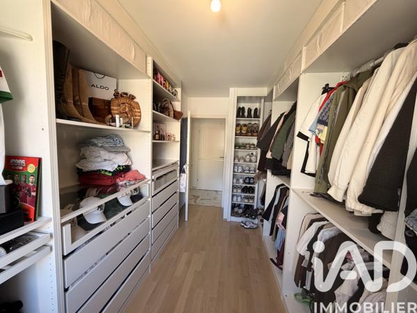 Appartement à vendre 4 pièces 82 m² Saint-Genis-Pouilly