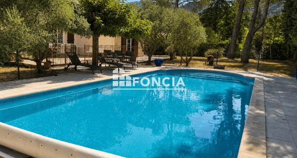 À vendre Maison 5 pièces 125 m² - Cheval-blanc 84460