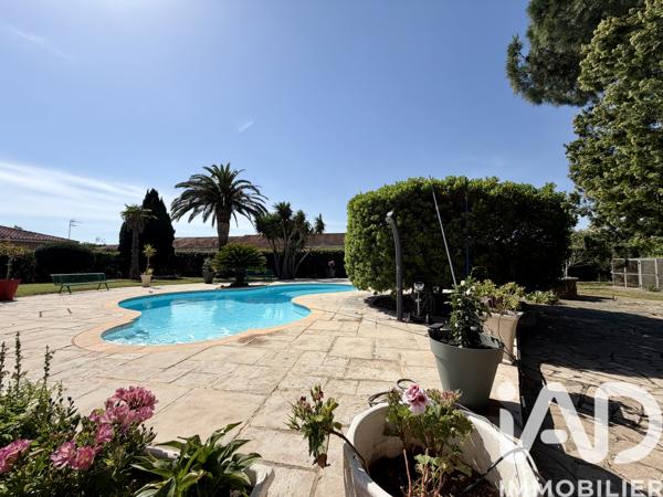 Maison à vendre 6 pièces 280 m² Saint-Estève