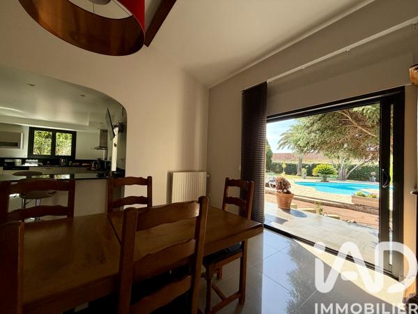 Maison à vendre 6 pièces 280 m² Saint-Estève