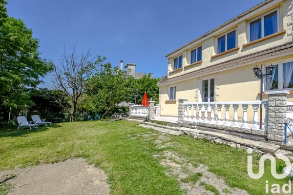 Maison à vendre 9 pièces 171 m² Montigny-lès-Cormeilles