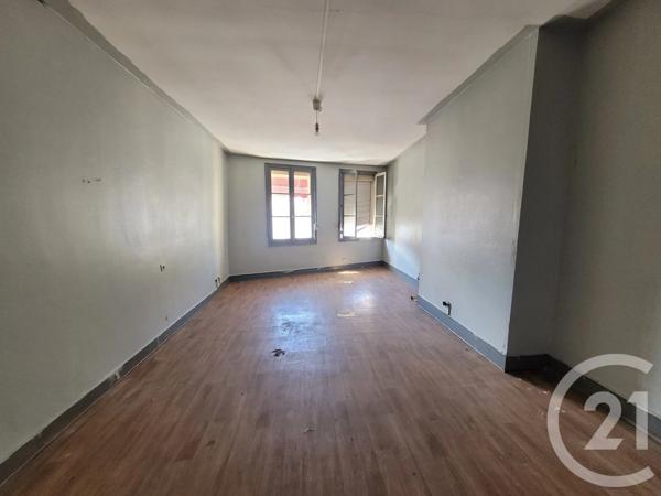 Immeuble à vendre  130 m 2   COMPIEGNE  - 60