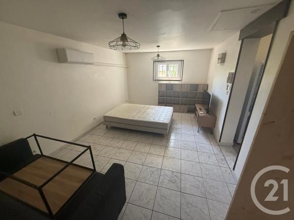 Immeuble à vendre  162,23 m 2   ALES  - 30
