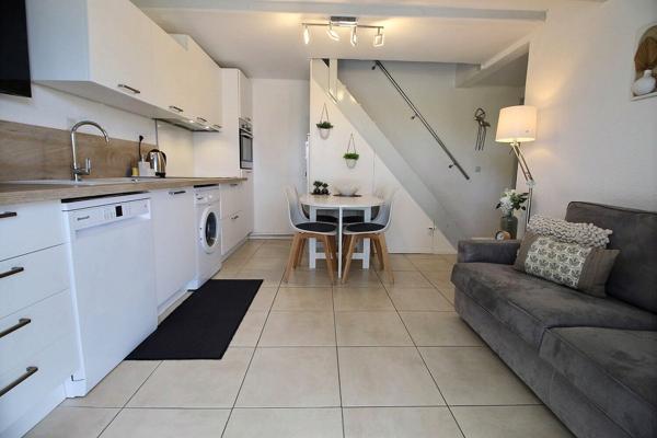 A VENDRE VILLA A LA PLAGE DE TYPE F3/4 aAVEC PLACE DE PARKING