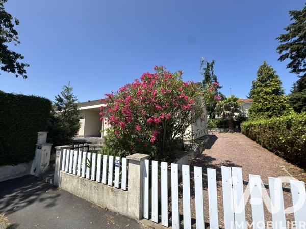 Maison à vendre 5 pièces 155 m² Châtillon-sur-Thouet