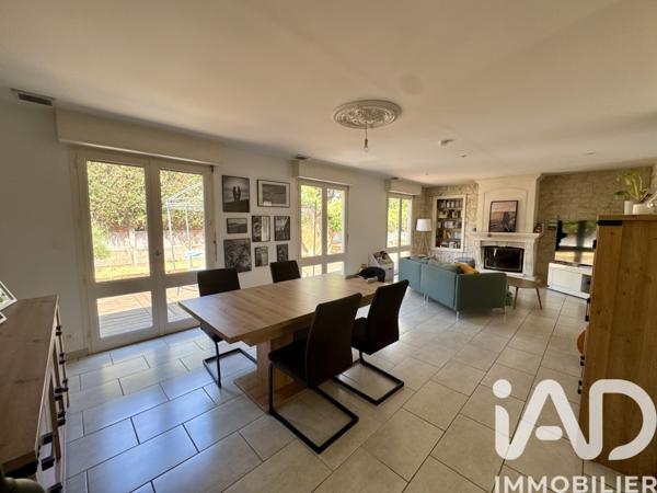 Maison à vendre 5 pièces 155 m² Châtillon-sur-Thouet