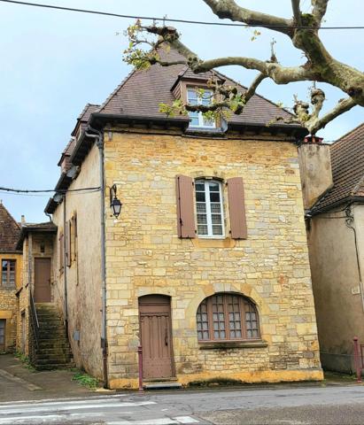 Belle Maison de village en pierre avec terrasse et garage