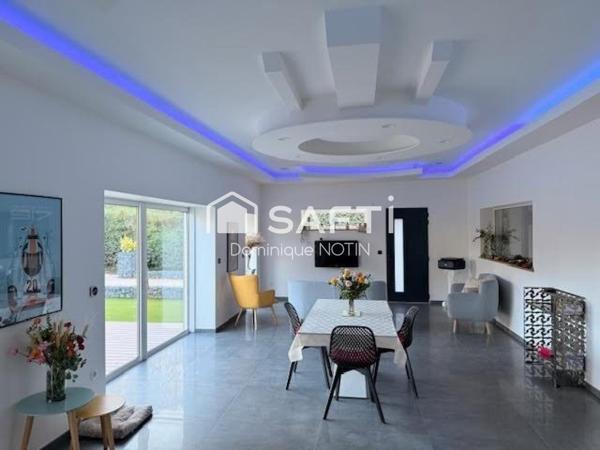 Maison 177m² 3 chb terrain 2000 m² garage 120m²