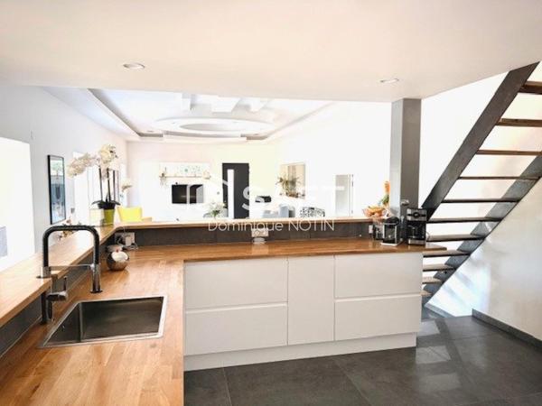 Maison 177m² 3 chb terrain 2000 m² garage 120m²