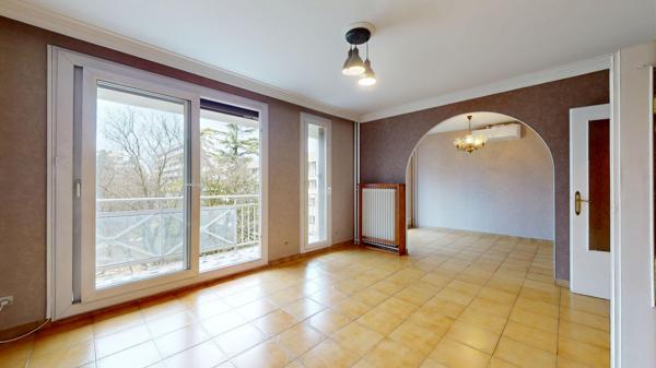 Appartement Eybens 3 pièce(s) 73 m2