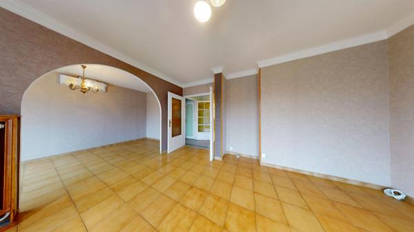 Appartement Eybens 3 pièce(s) 73 m2