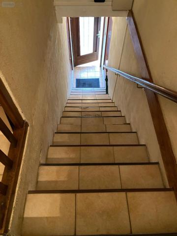 Immeuble de rapport à vendre à Génelard en Saône-et-Loire (71420), ref : IM-E-CA   
CENTRE VILLE