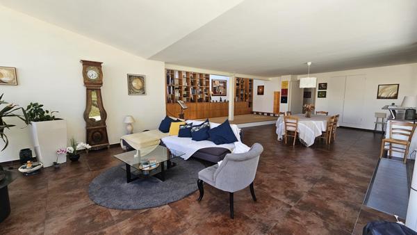 L'ELEGANCE INTEMPORELLE D'UNE DEMEURE DE CARACTERE