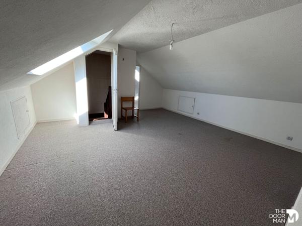 Maison - Vendu - 153 m² - LES ESSARTS LE ROI | The Door Man