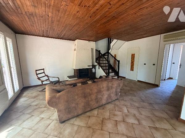 Corbas – Maison T3 / 4 de 80 m² avec jardin arboré, terrasse et garage