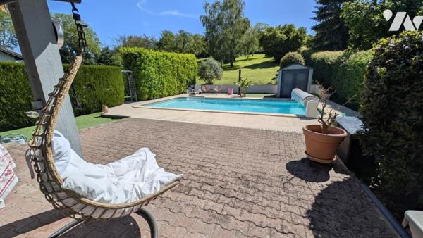 RARE CUSSET  quartier résidentiel Villa T6 de 161m² hab avec Parc, Piscine et Garage Double
