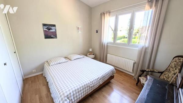 RARE CUSSET  quartier résidentiel Villa T6 de 161m² hab avec Parc, Piscine et Garage Double